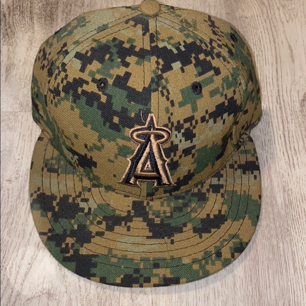 Angels hat